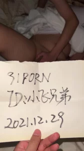 极品御姐无限诱惑露脸好身材情趣透明装慢慢脱光诱惑狼友互动撩骚淫声荡语不断揉奶玩逼搞到高潮喷水