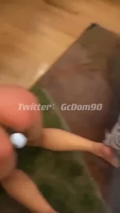 韵味十足的黑丝少妇跟大哥激情啪啪口交大鸡巴舔蛋蛋舔菊花撅着屁股让大哥滴蜡玩弄跳蛋摩擦各种爆草抽插