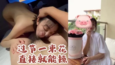 纯天然美乳小阴唇美穴小姐姐难道露脸撩起小背心揉捏圆润奶子手指摩擦小穴搞得湿湿翘起大屁股扭动